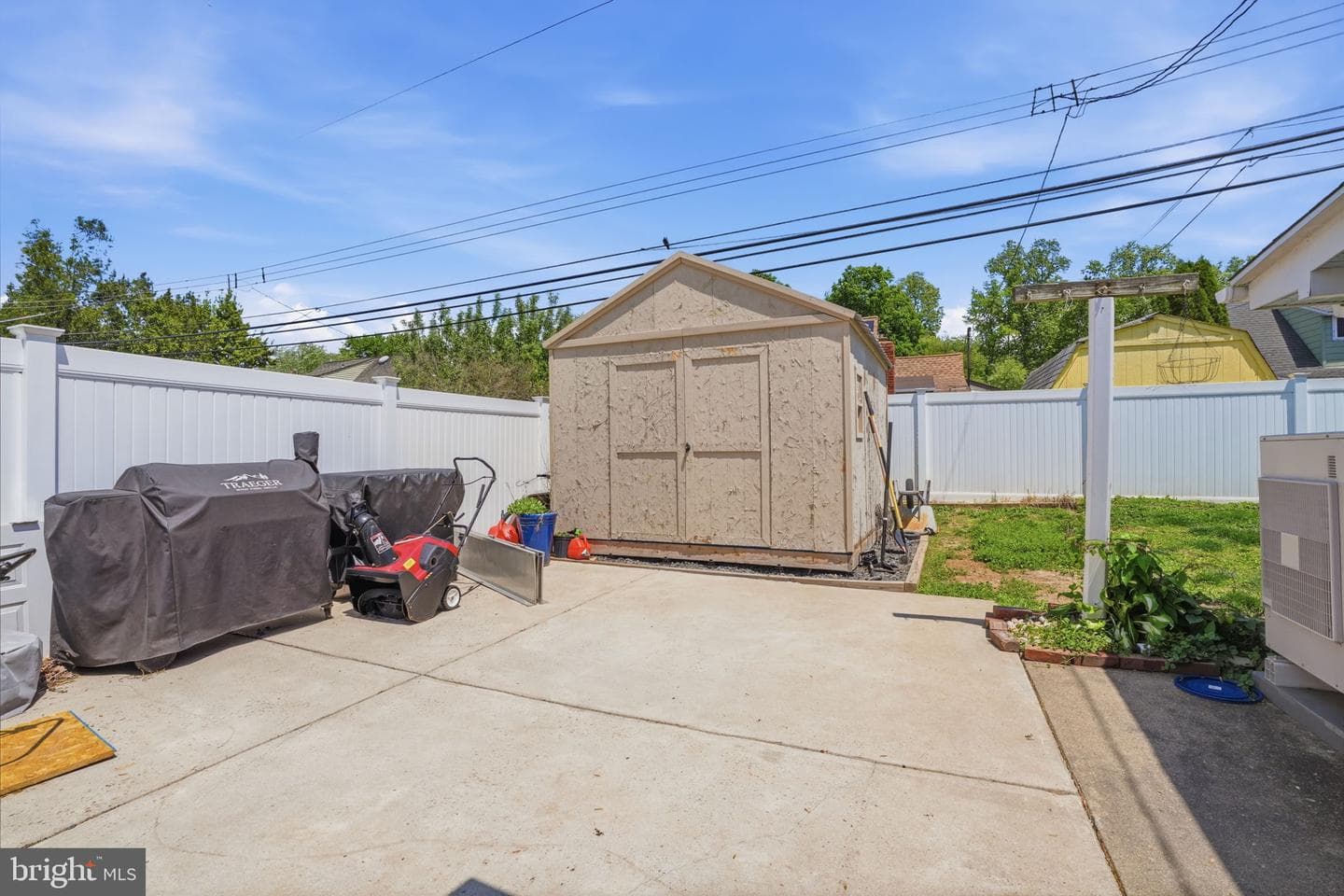 14 Hemlock Road photo 22