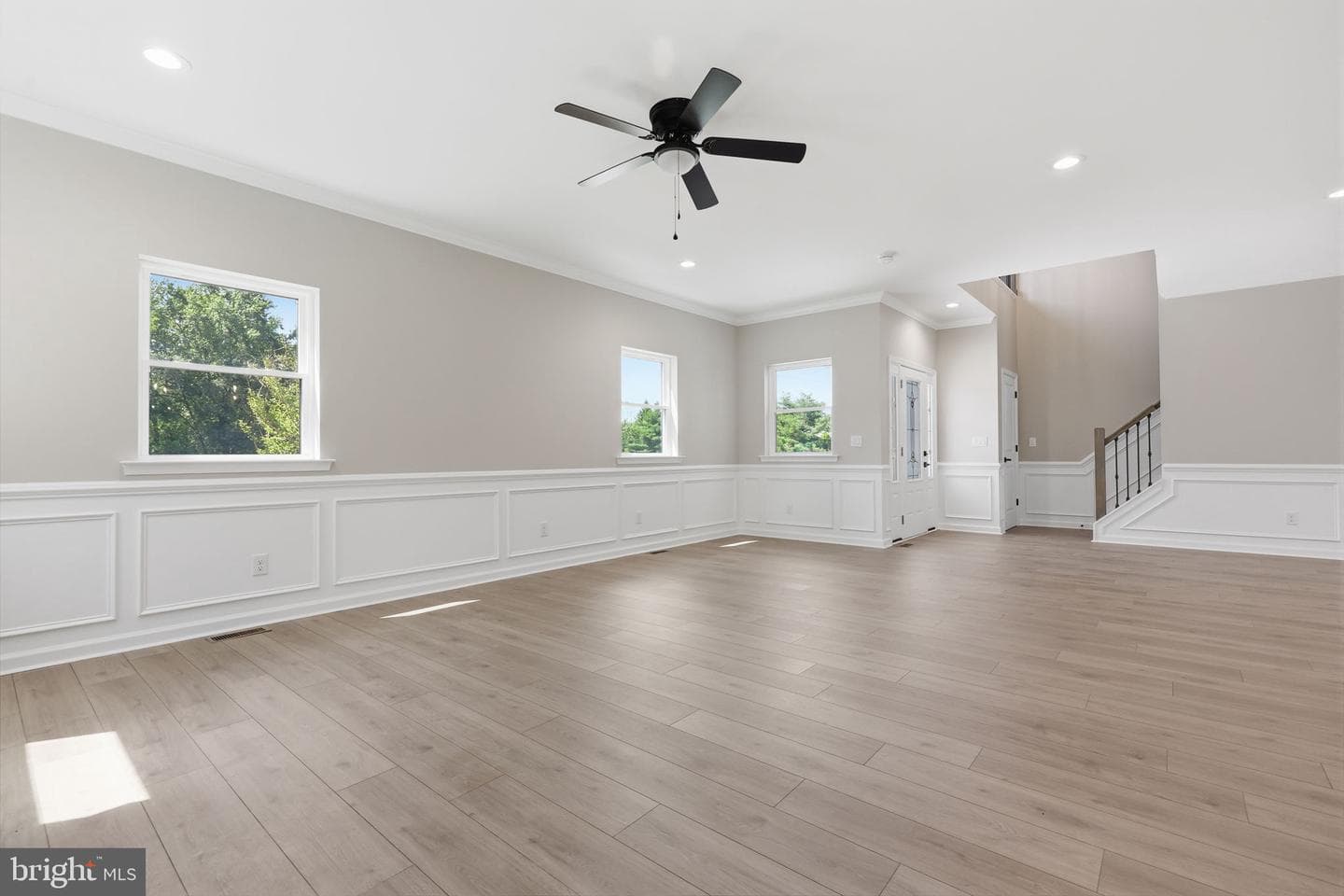 891 Reading Avenue photo 9