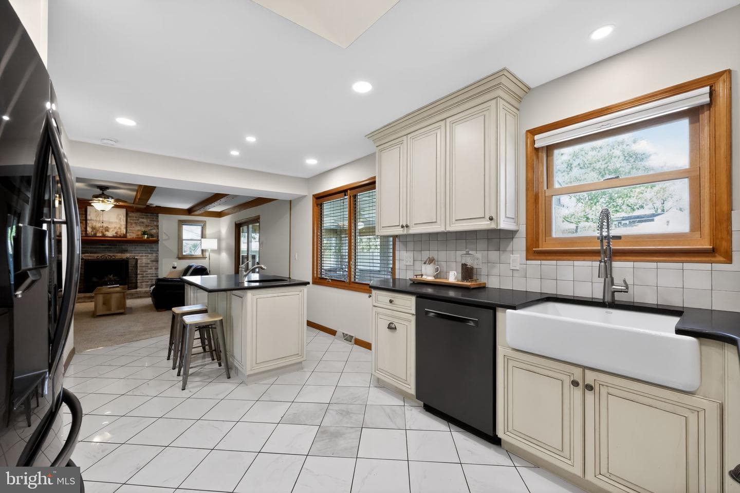 179 Carol Lane photo 13