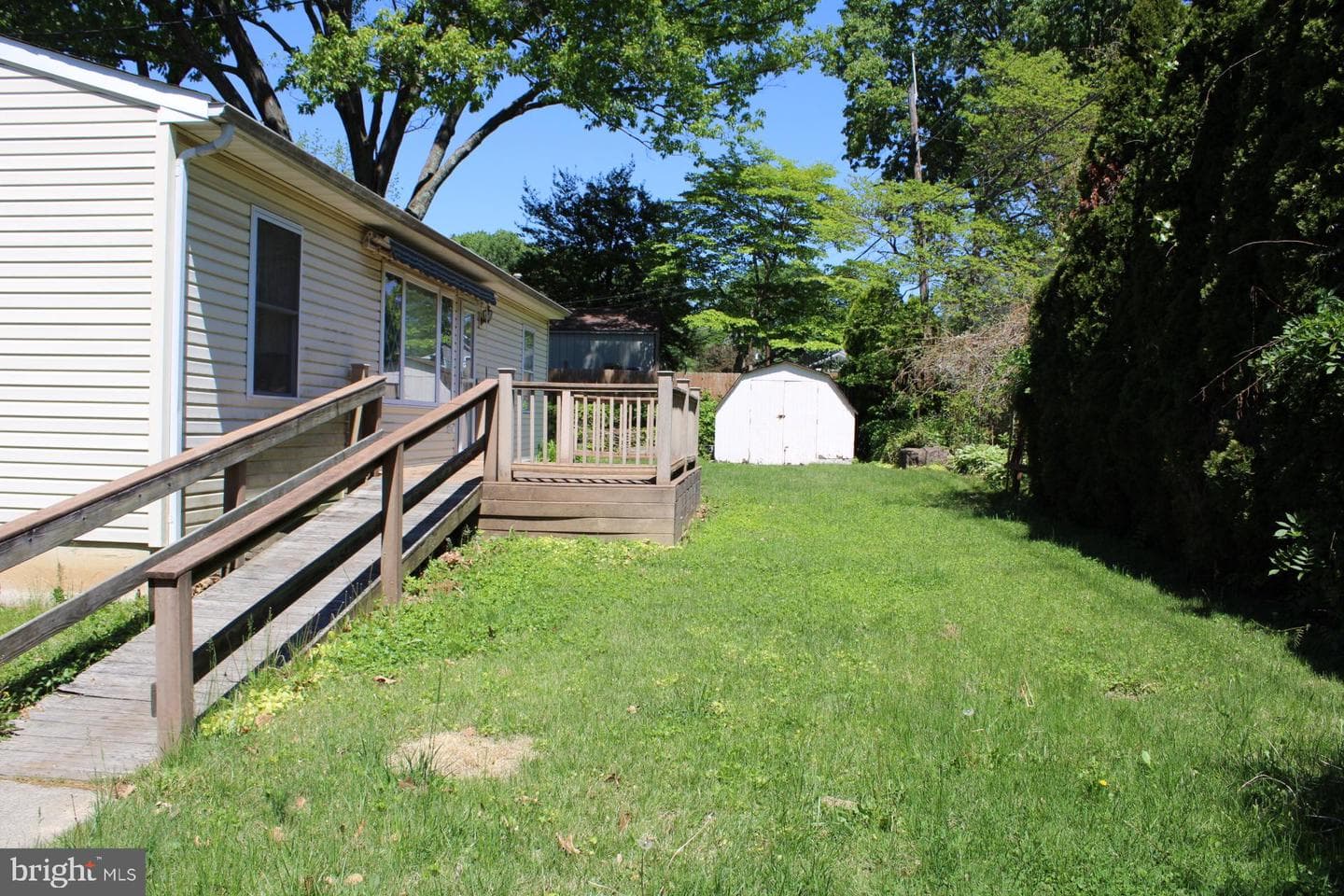 223 Rosewood Avenue photo 3