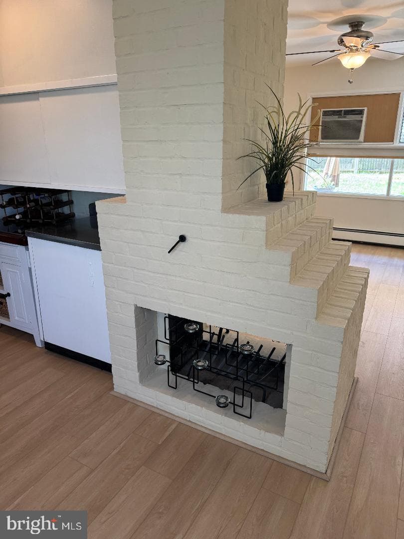127 Oaktree Drive photo 4