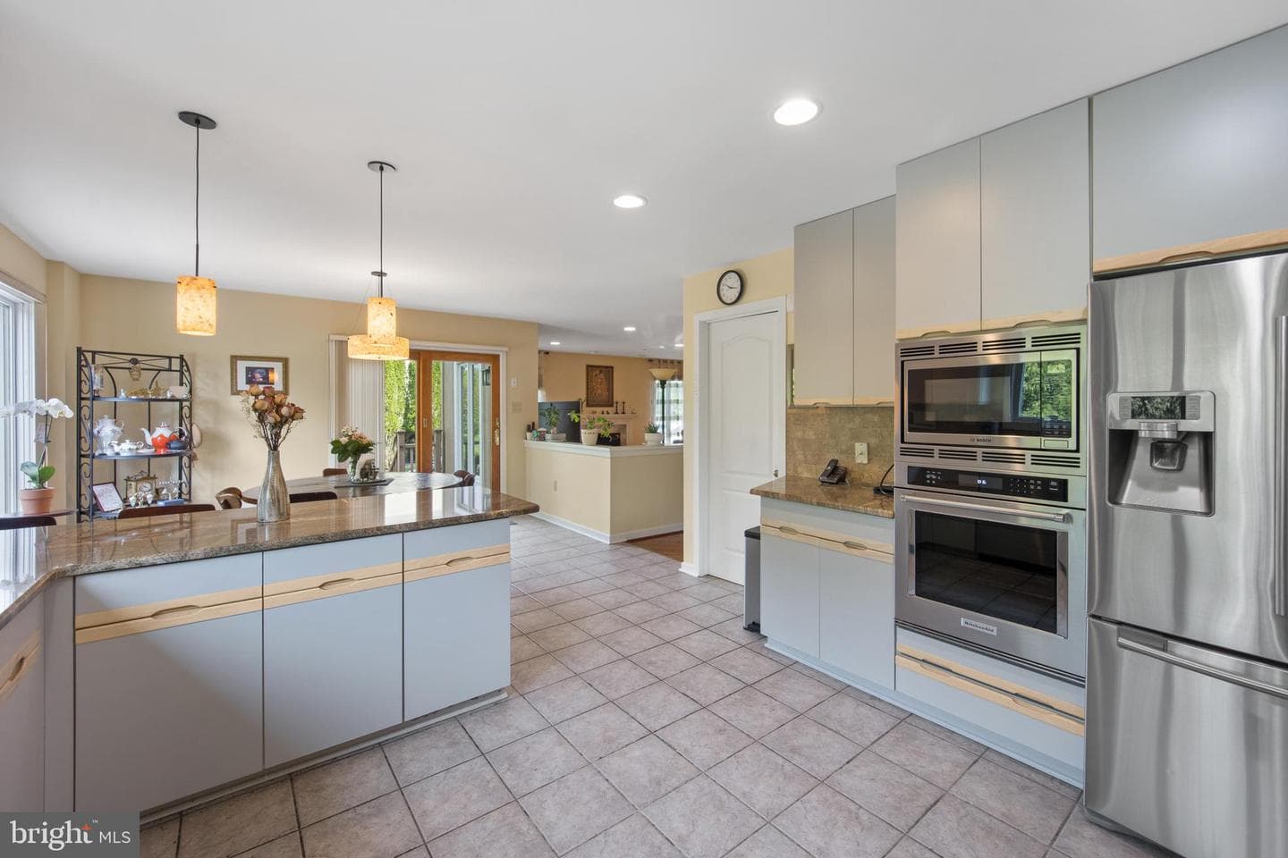 12 Tanyard Road photo 17