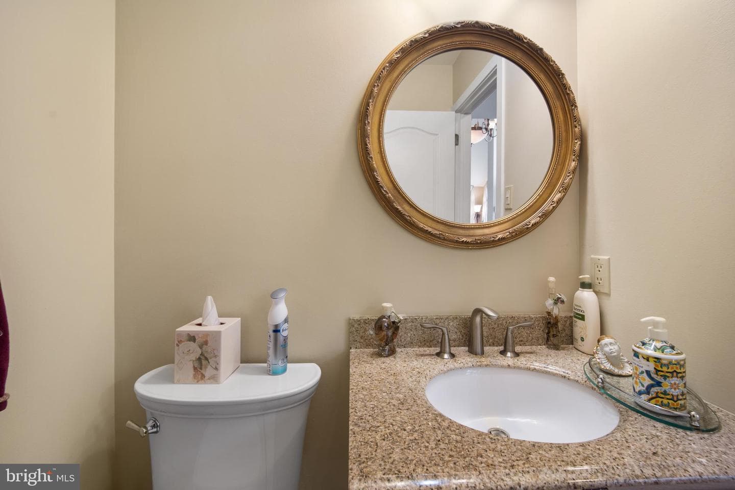 12 Tanyard Road photo 22