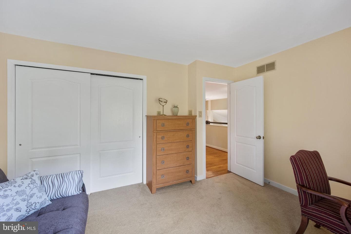 12 Tanyard Road photo 38