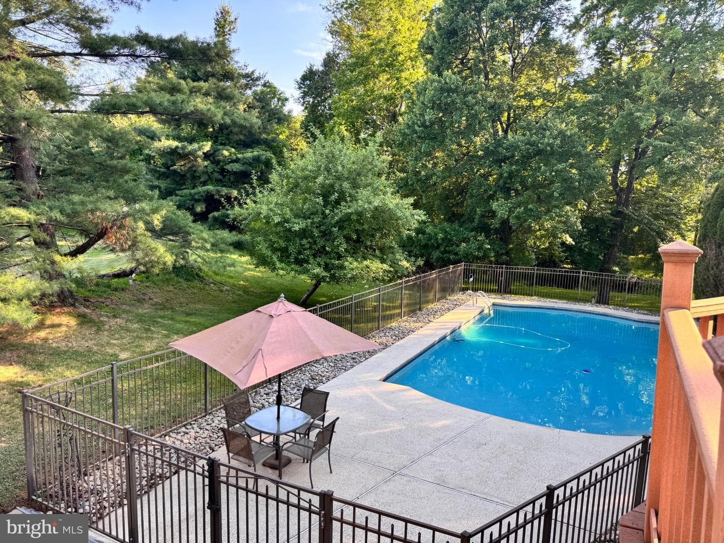 12 Tanyard Road photo 58