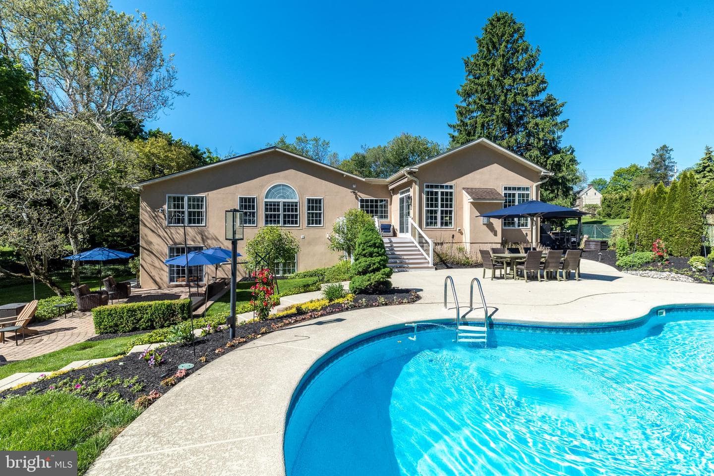 111 Tanyard Road photo 60