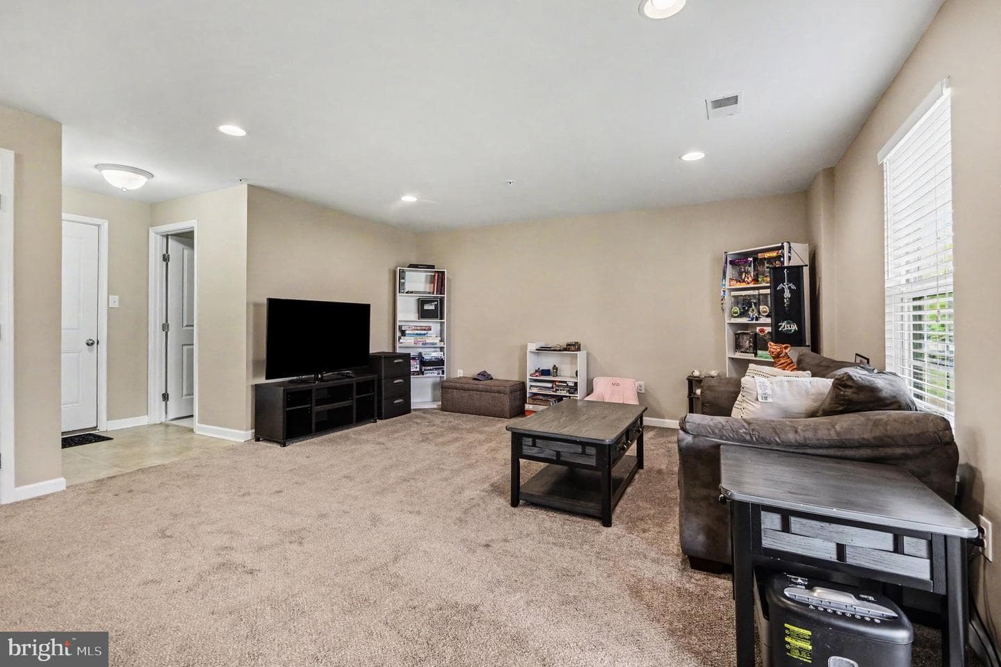 413 Arbor Boulevard photo 25