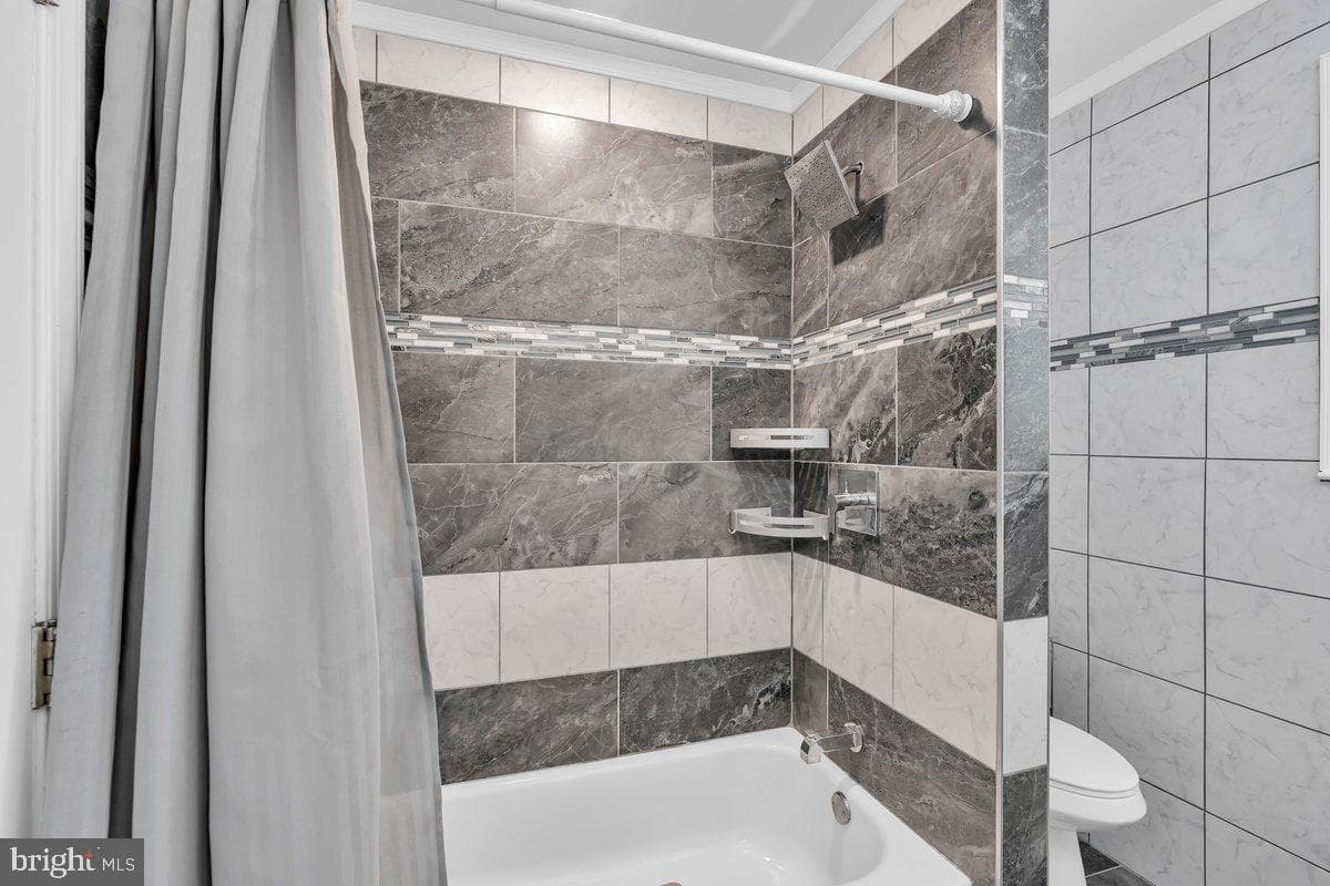 2942 Wexford Road photo 32