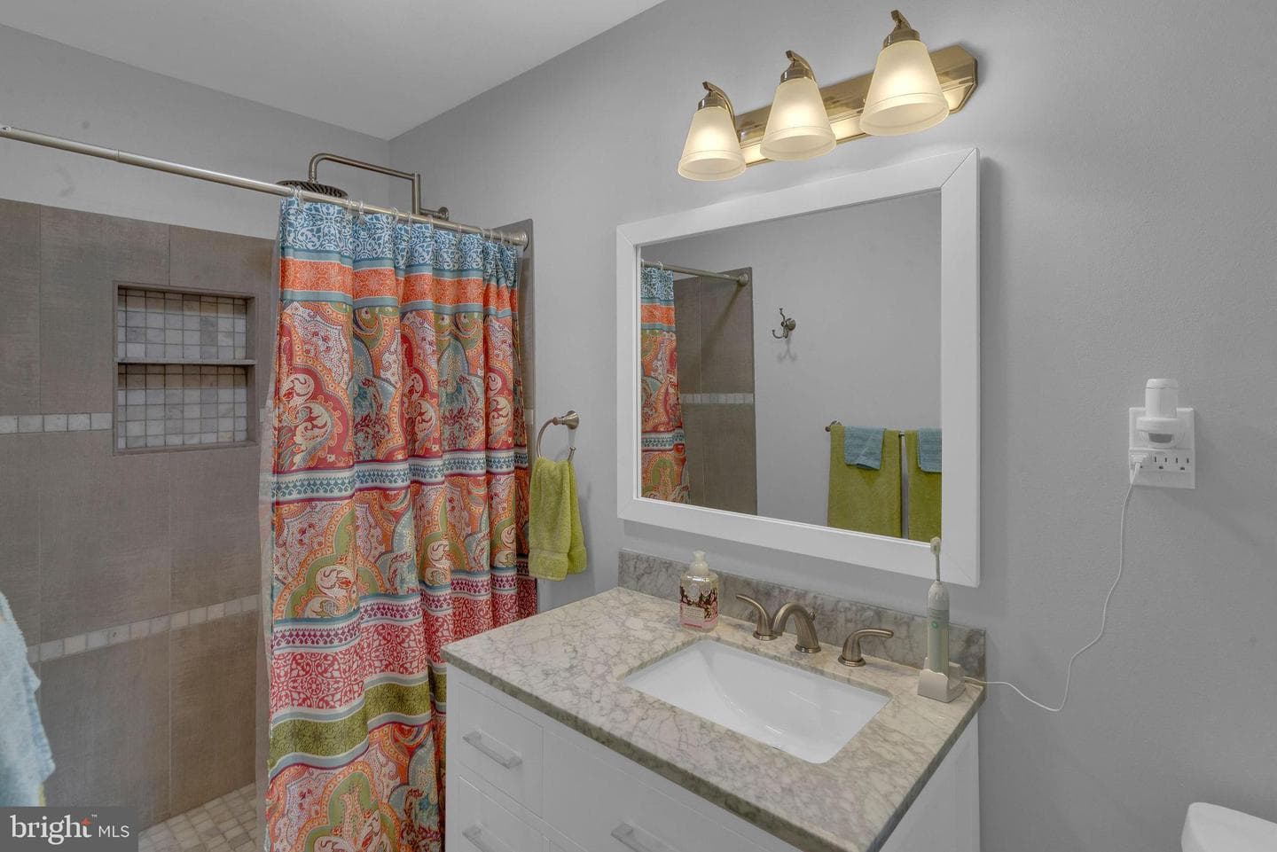 1144 Dickinson Dr photo 34