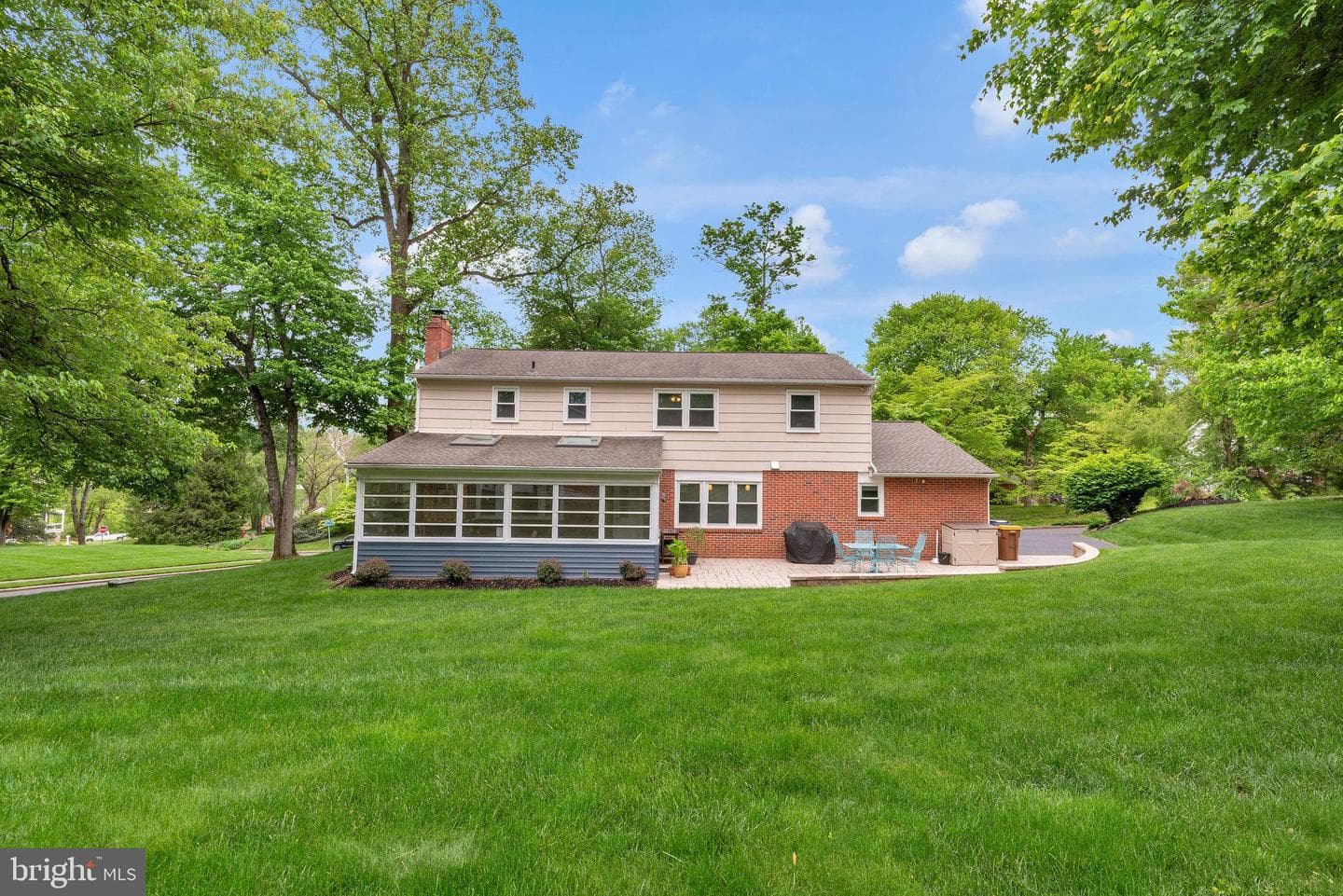 1144 Dickinson Dr photo 47