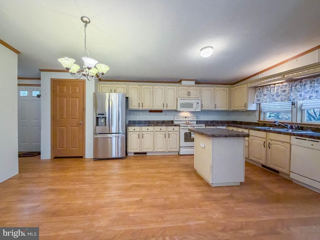 2304 Brownsville Road #f12 photo 9