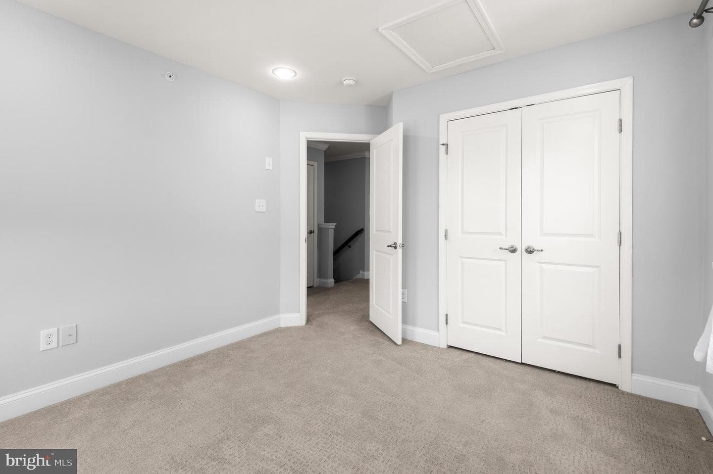 412 Arbor Boulevard photo 16