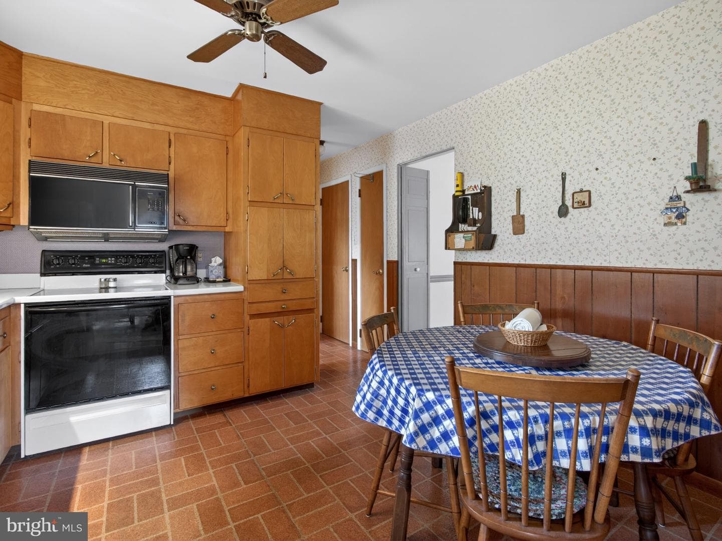348 S 9th Street photo 15