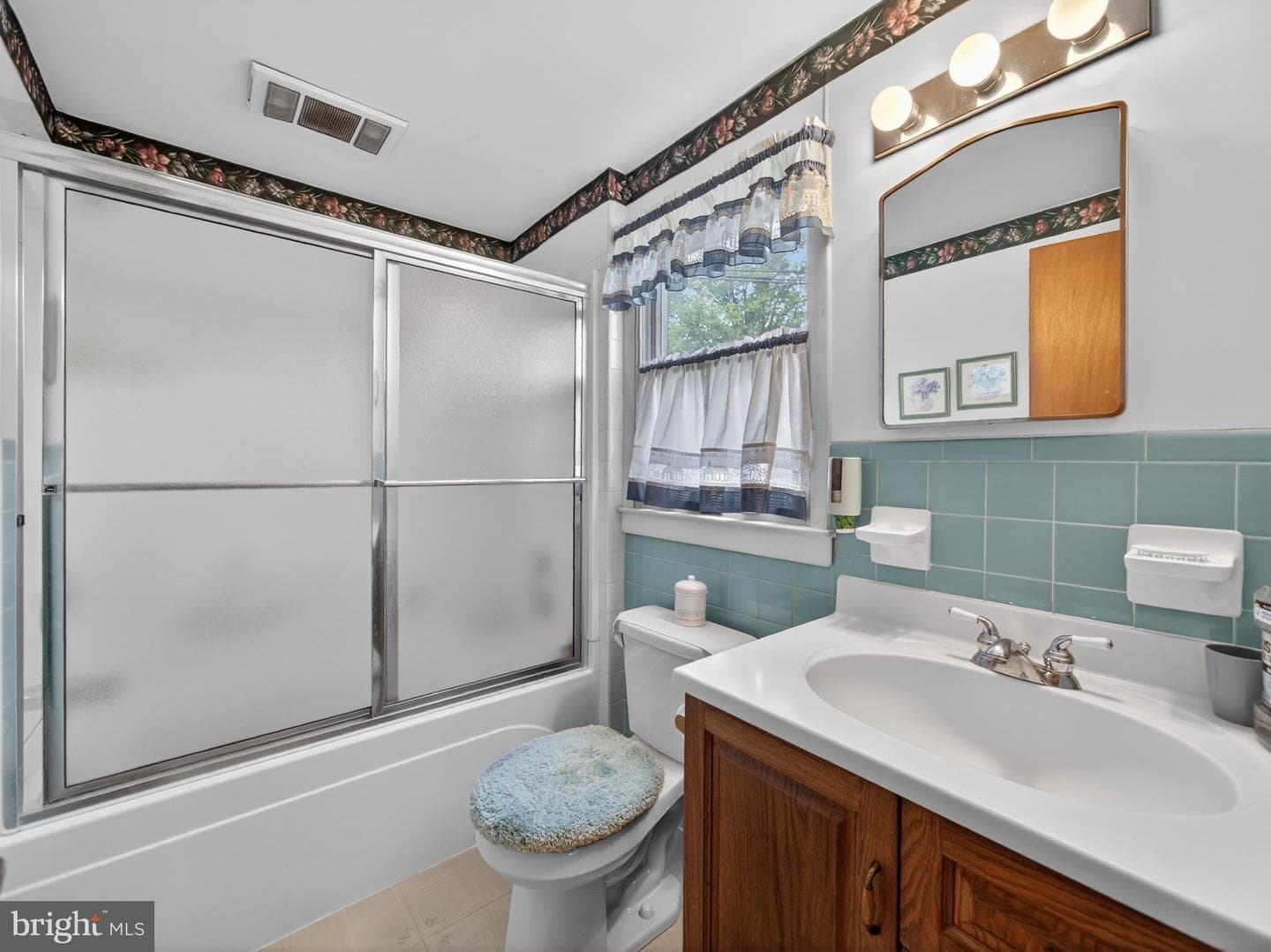 348 S 9th Street photo 31