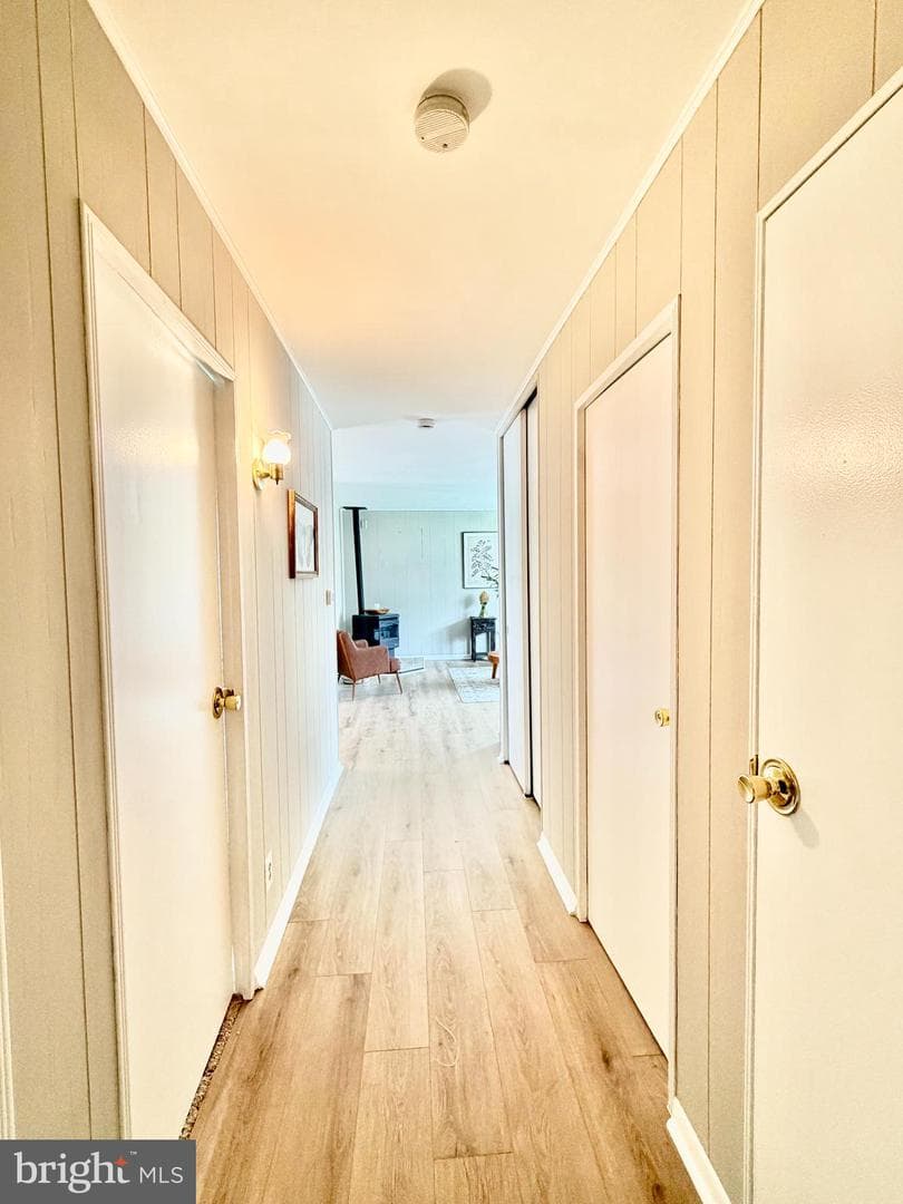 619 Beaumont Road photo 13