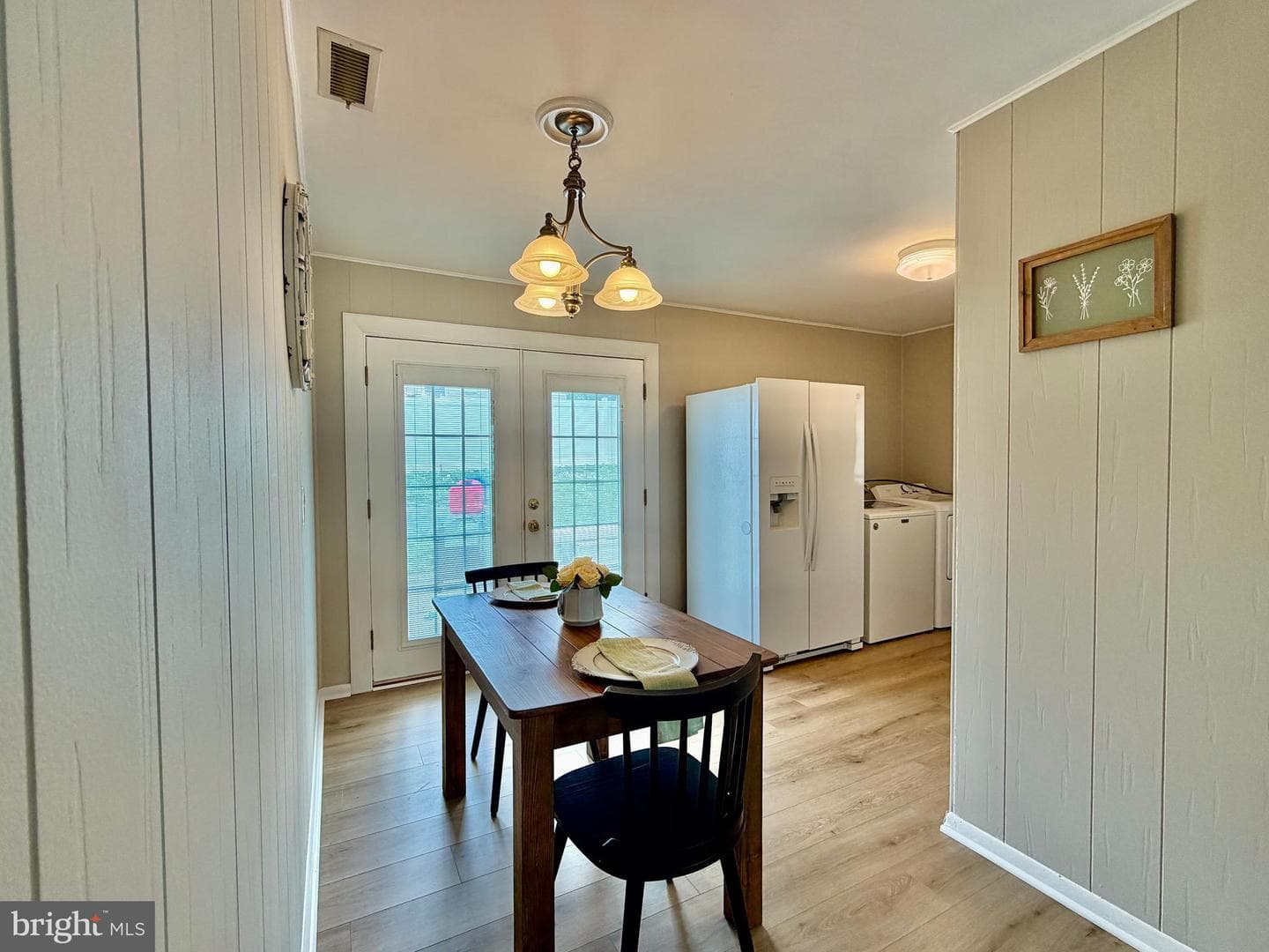 619 Beaumont Road photo 16