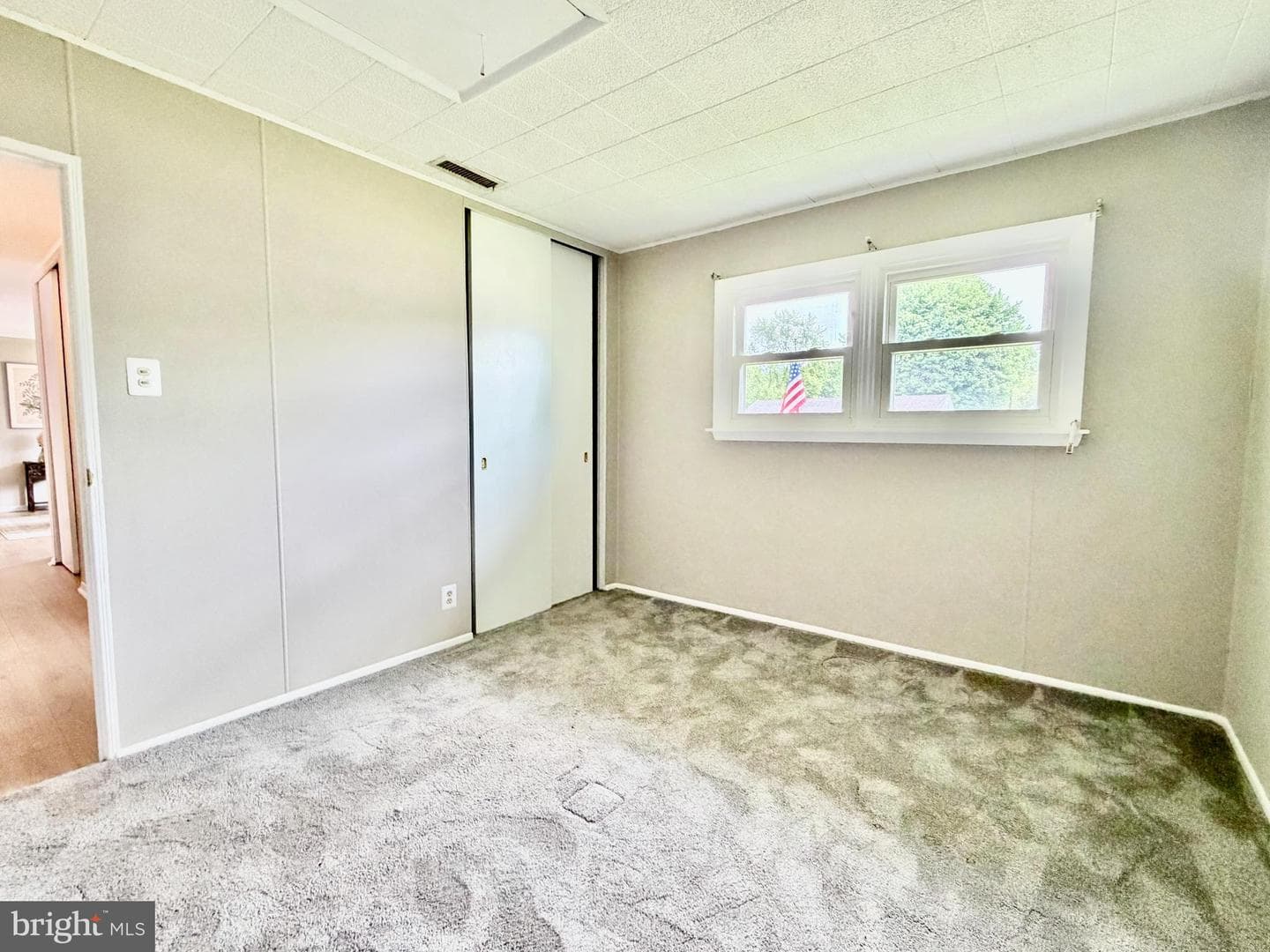 619 Beaumont Road photo 22