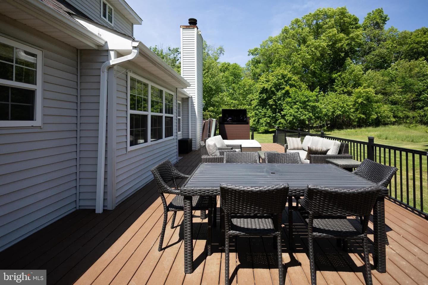 5466 Wildwood Crossing photo 10