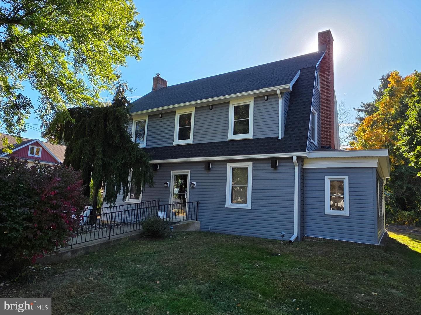 97 W Trenton Avenue photo 3