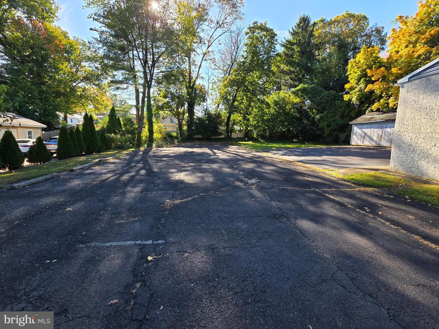 97 W Trenton Avenue photo 8