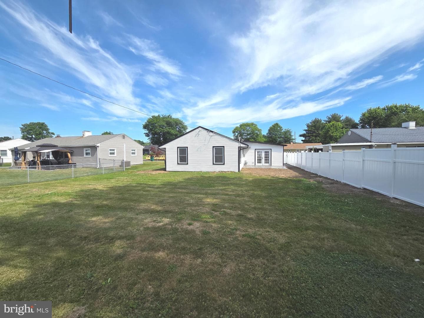 818 Chesterton Road photo 30