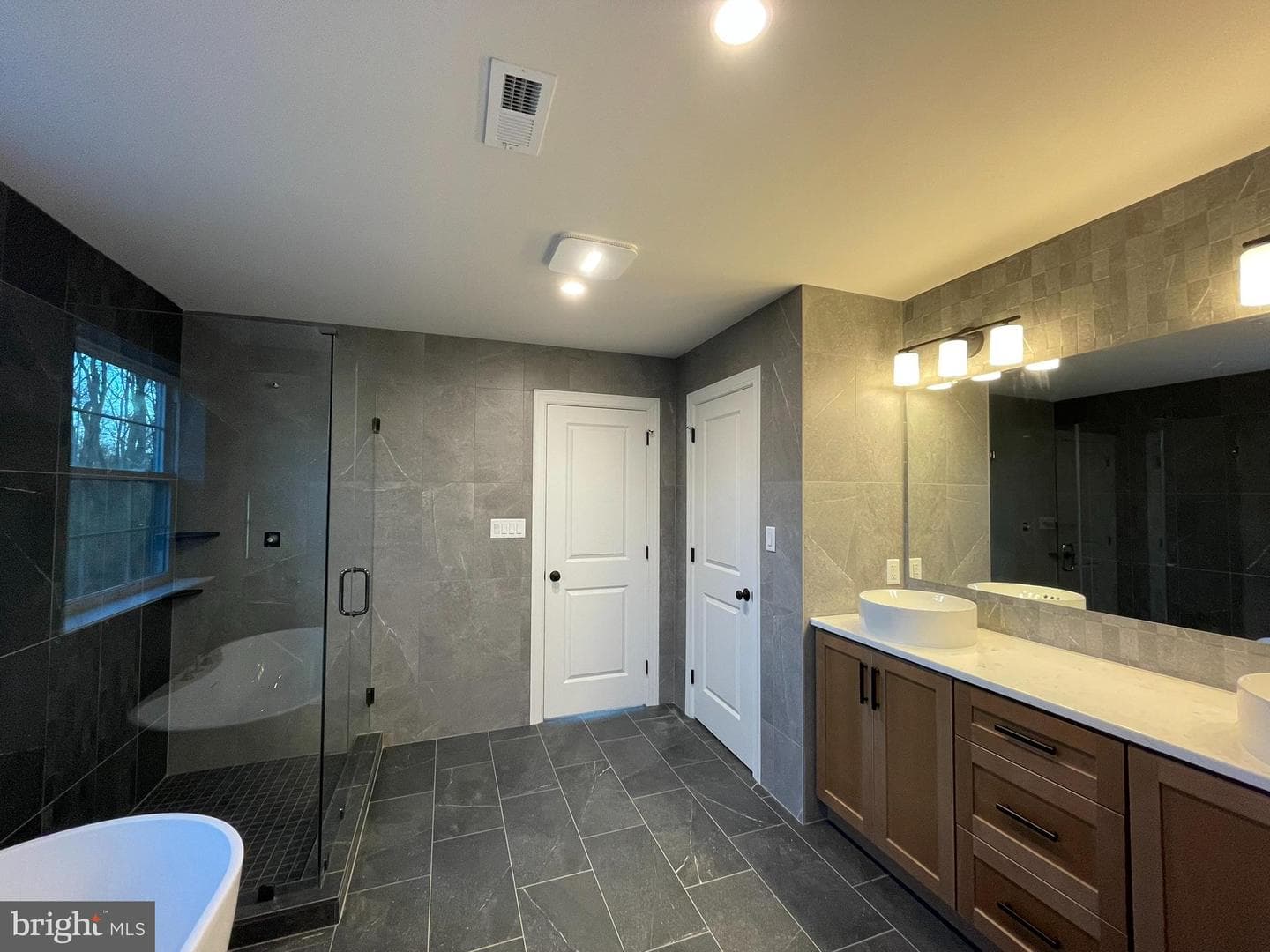 217 E Branch Road photo 33