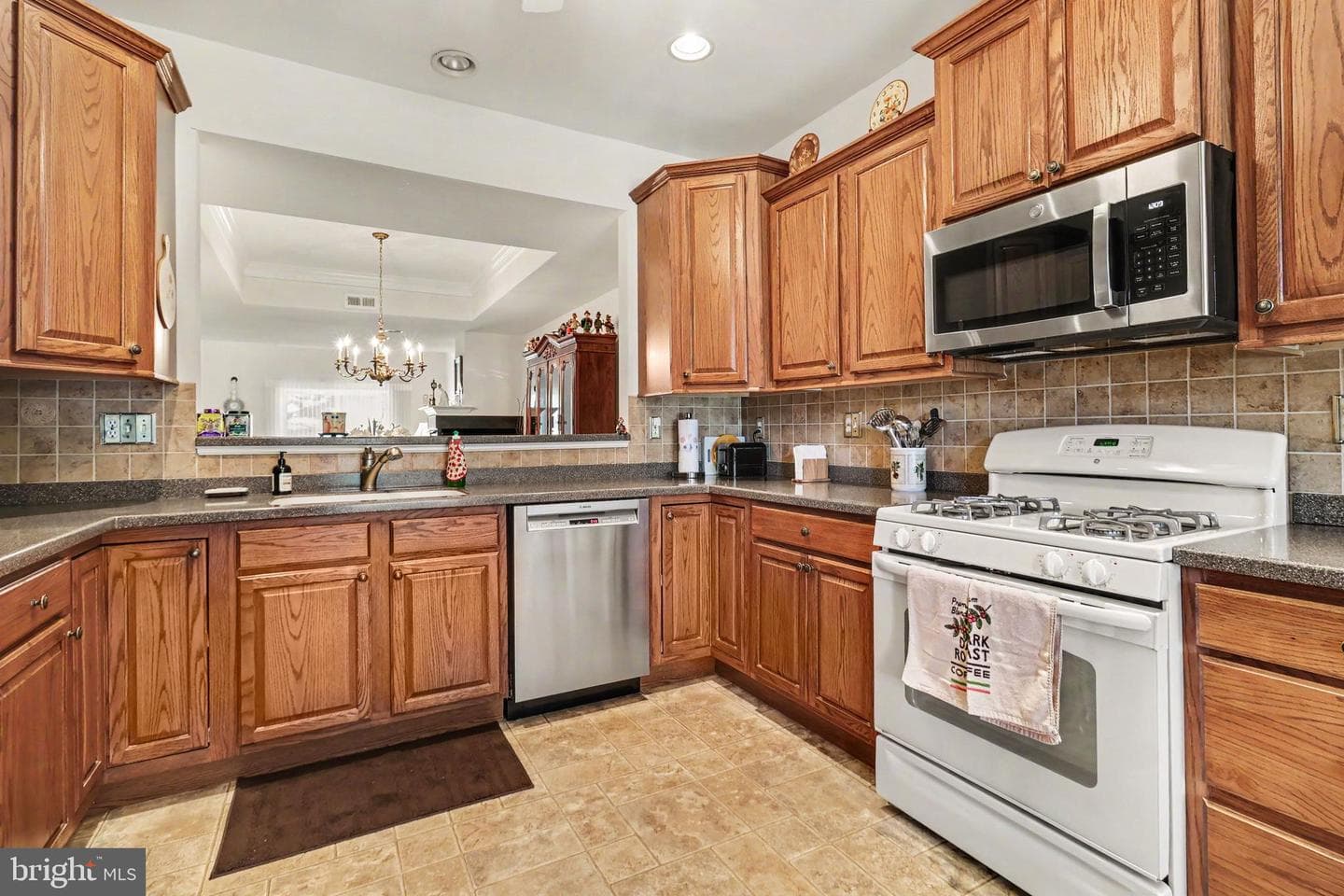 115 Reagan Drive photo 3