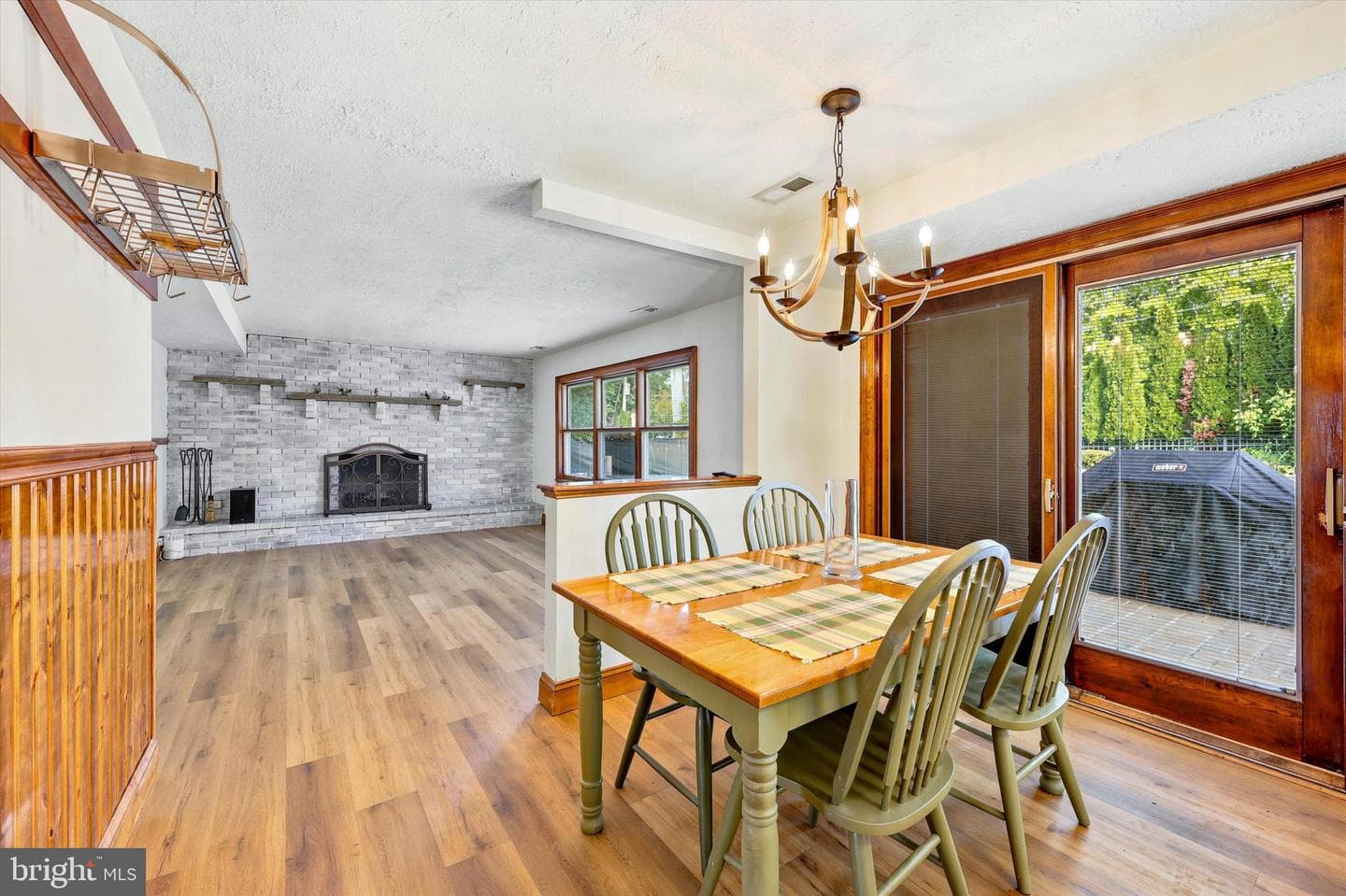 249 Cambridge Drive photo 14