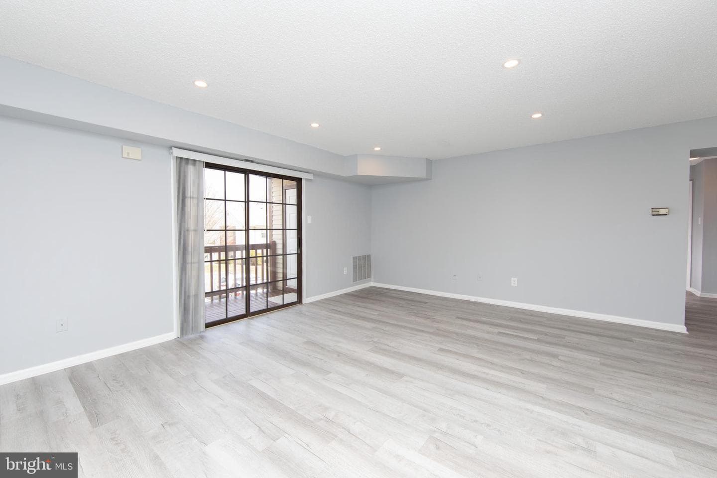 1408 Clark Court photo 4