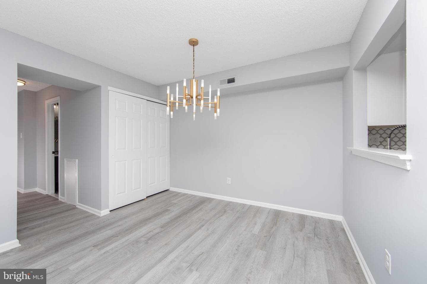 1408 Clark Court photo 7