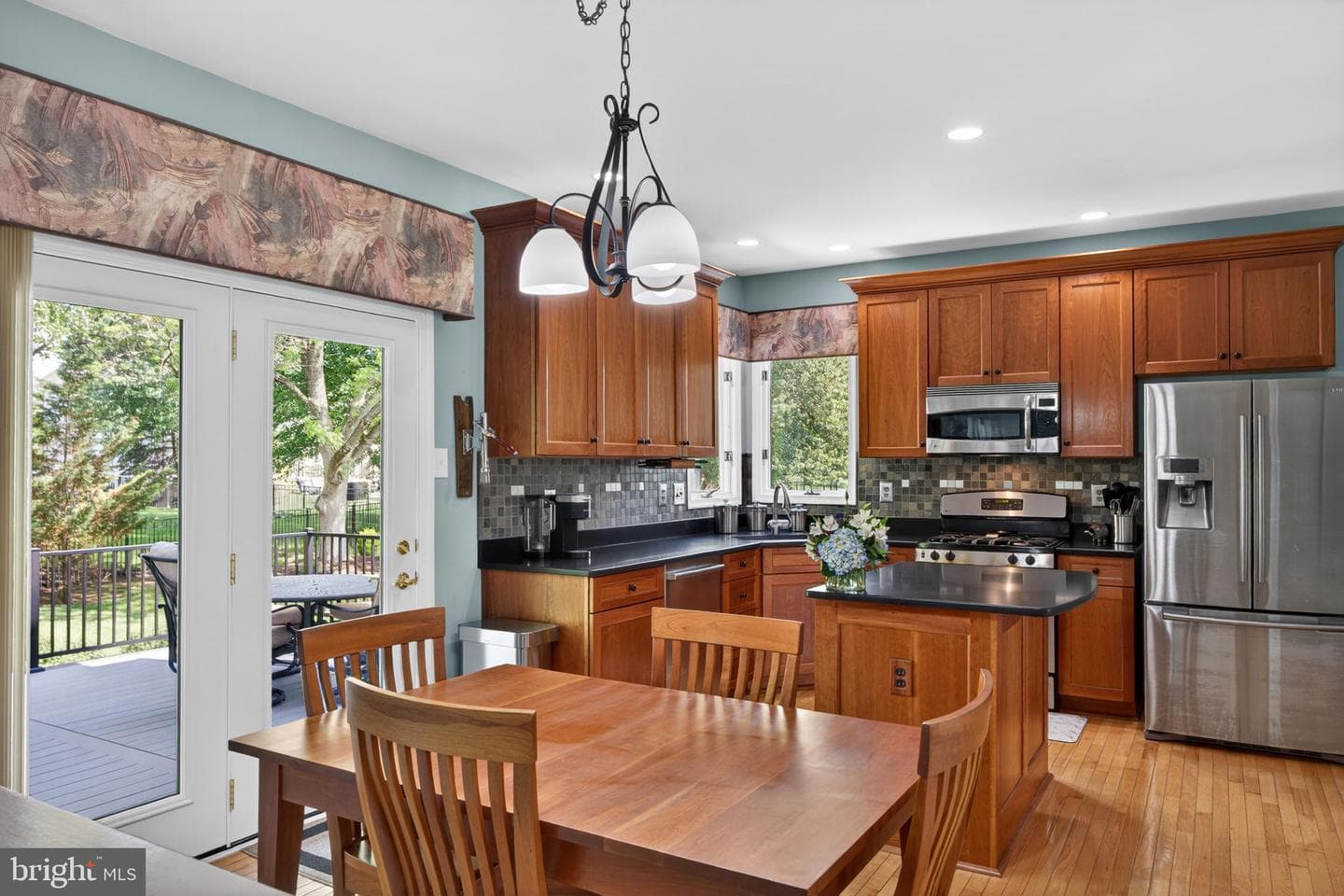 4830 Redfield Road photo 3