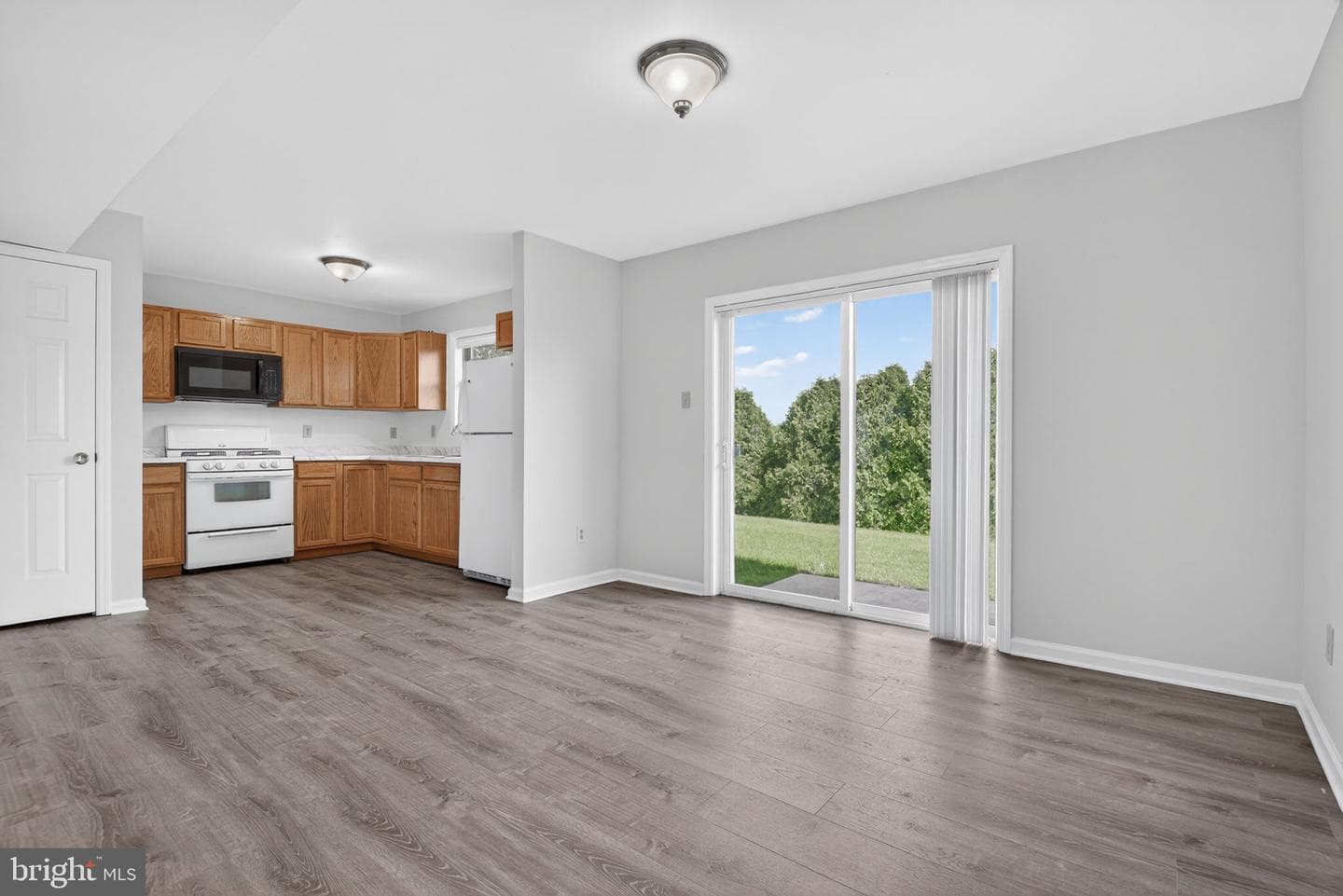 2539 Sanibel Court photo 8