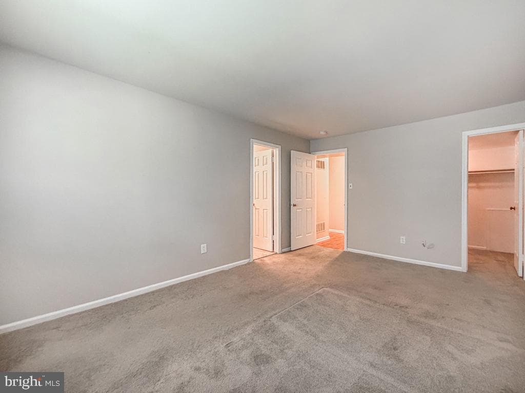 601 Rose Hollow Drive #a photo 15