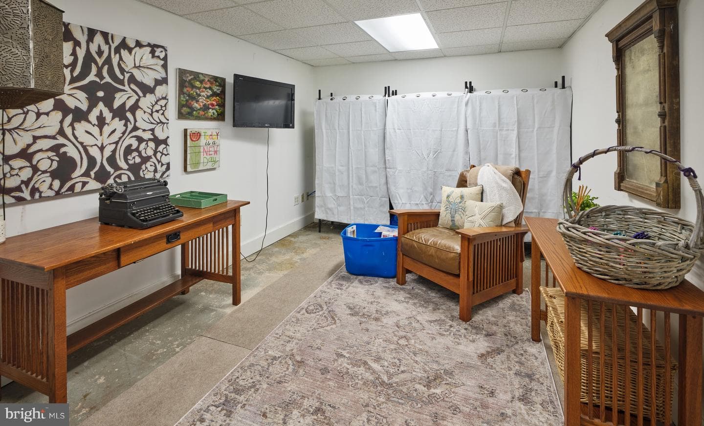 24 Walton Drive photo 17