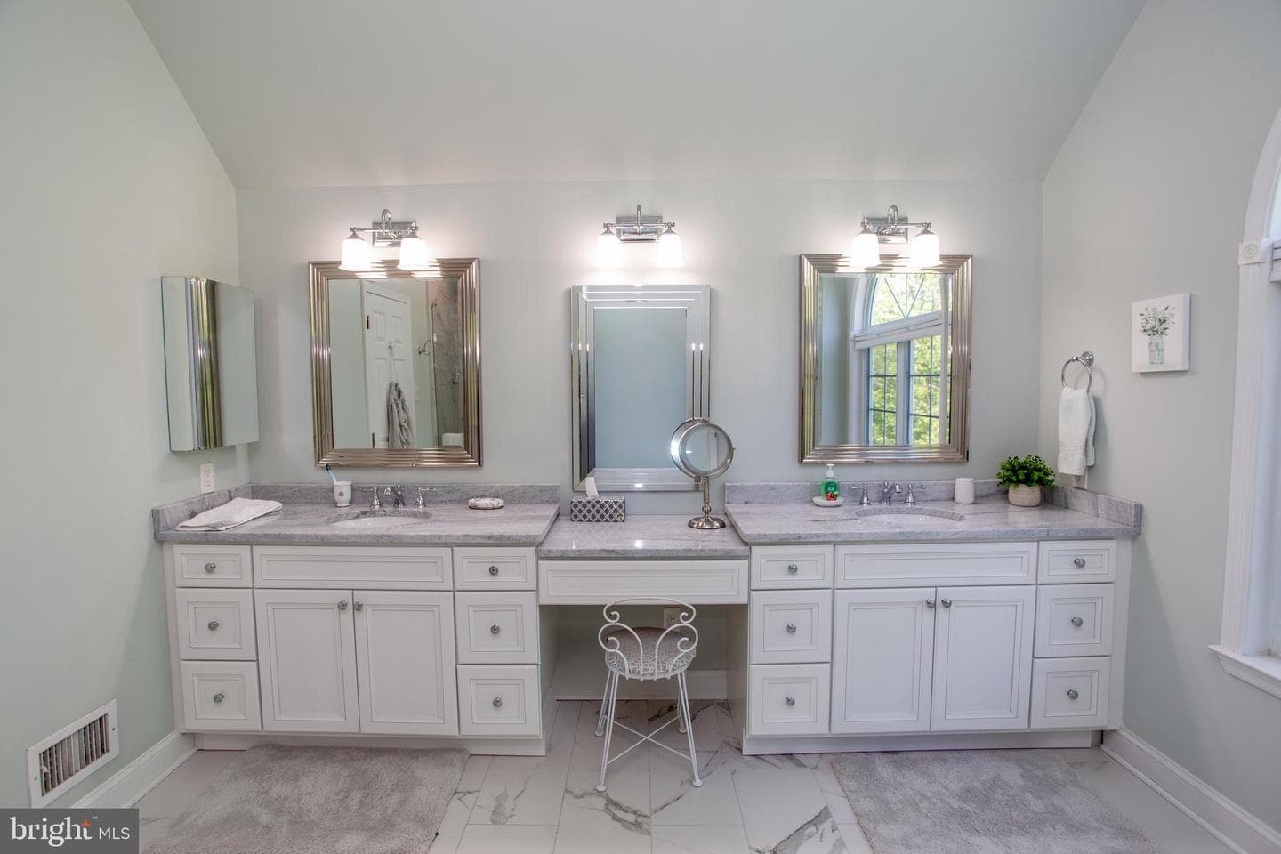 6 Leapson Ln photo 34