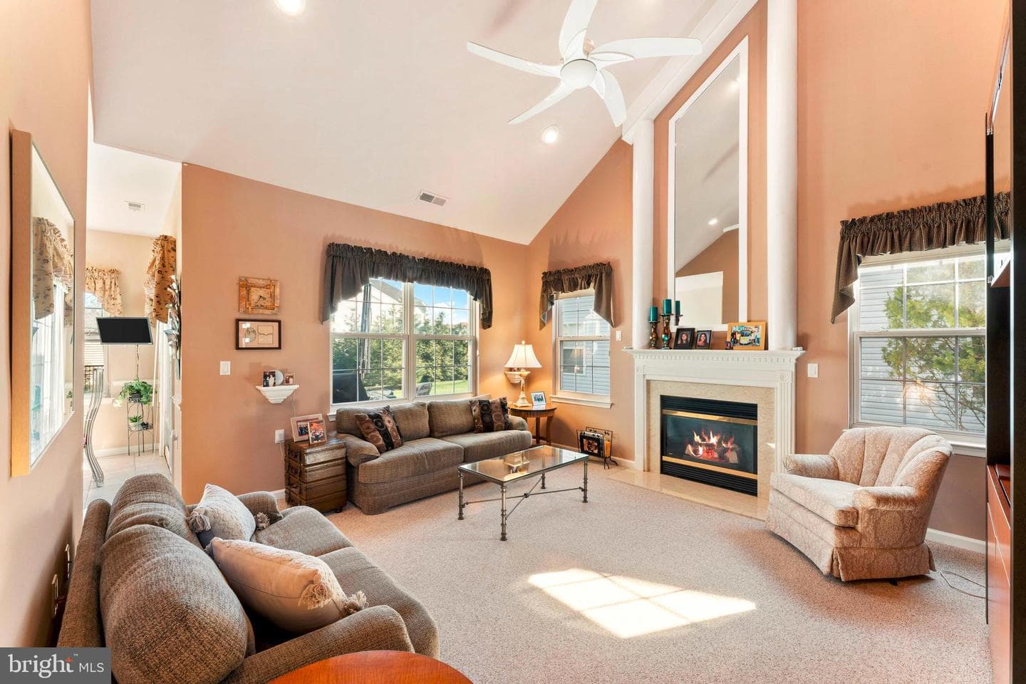 342 N Founders Court photo 22