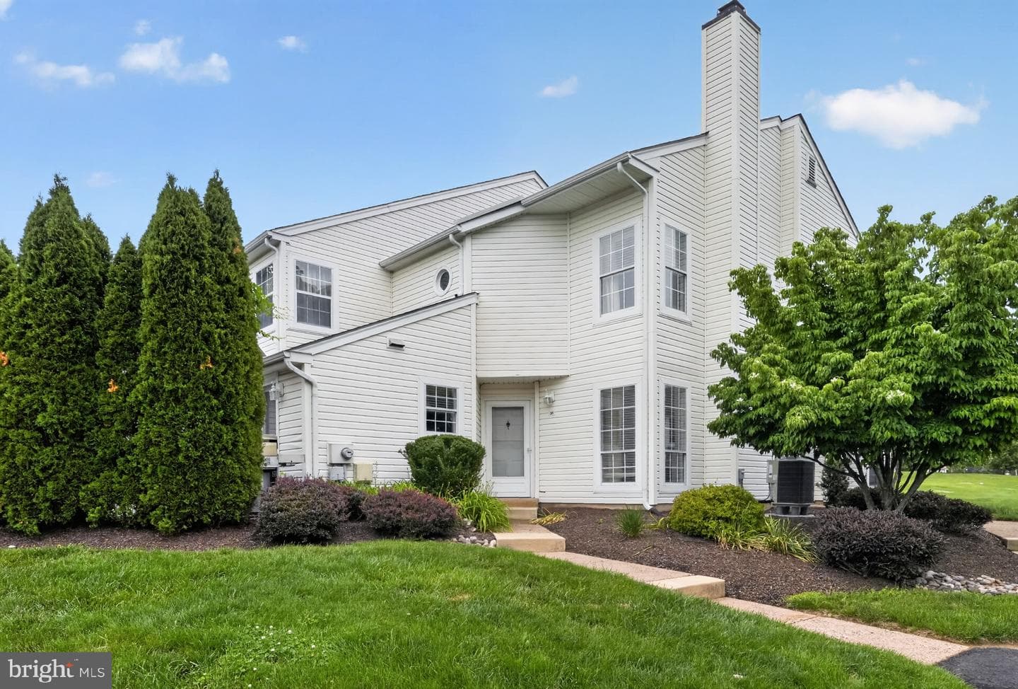 38 Banbury Court #2208a