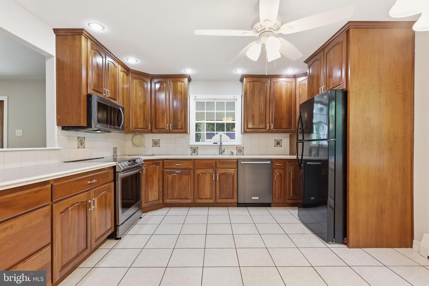 121 Buck Hill Drive photo 5