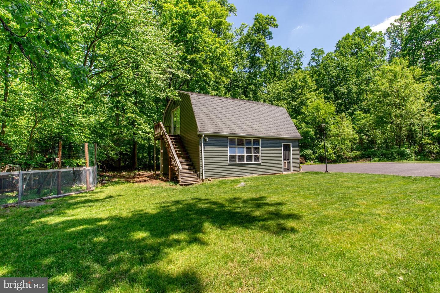 305 Tower Road photo 63