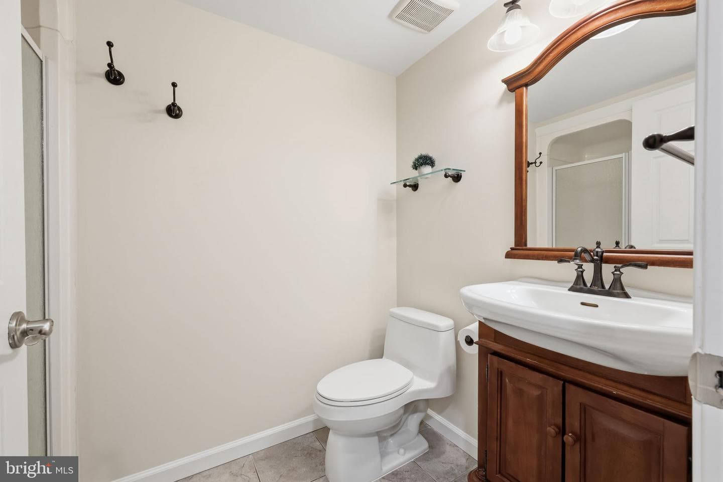 118 N Ascot Ct photo 14