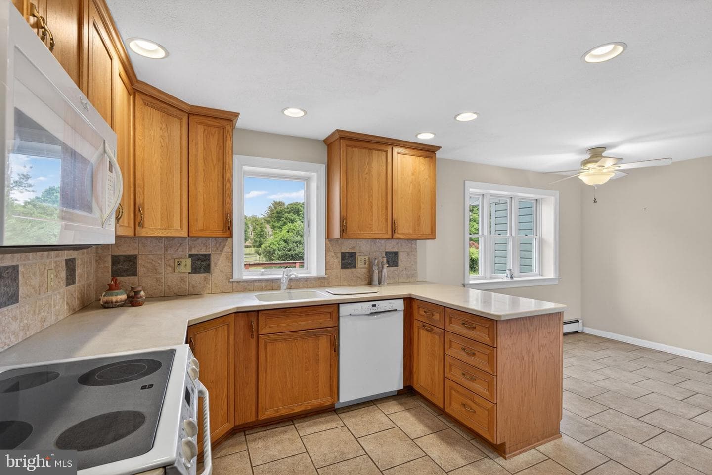 324 Wrights Road photo 23