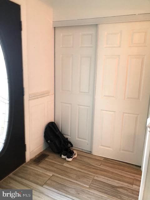 208 Bradley Court photo 15