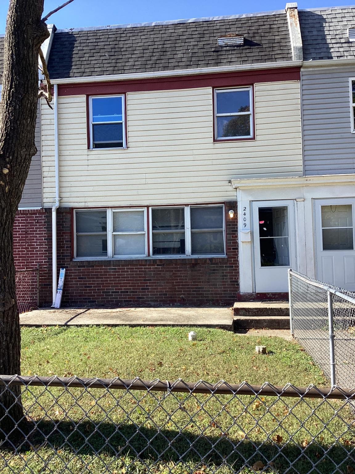 2409 Bloomsdale Road
