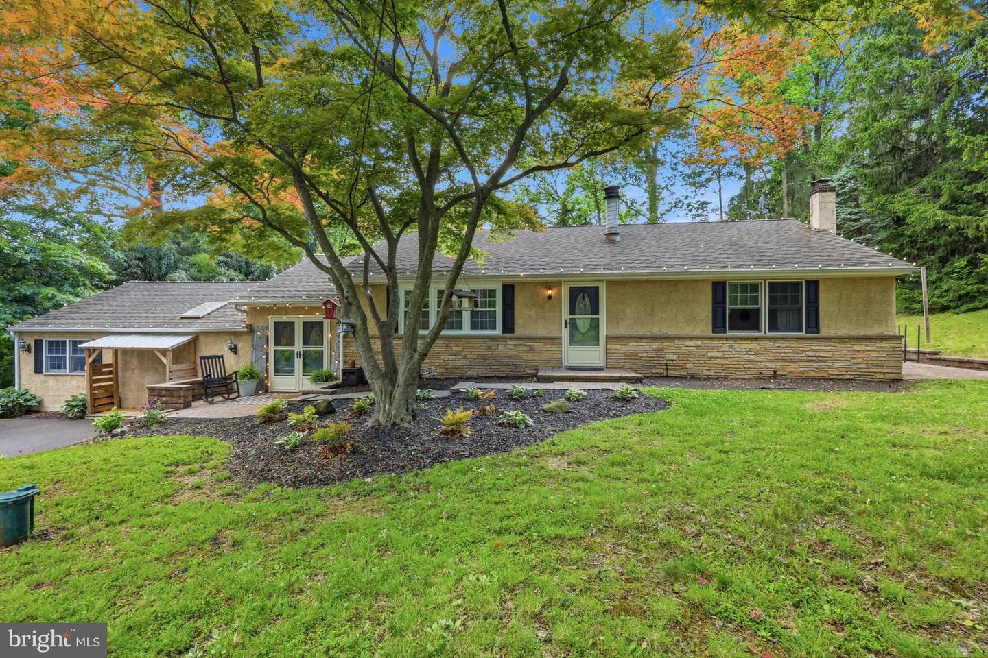 216 Upper Stump Road photo 1
