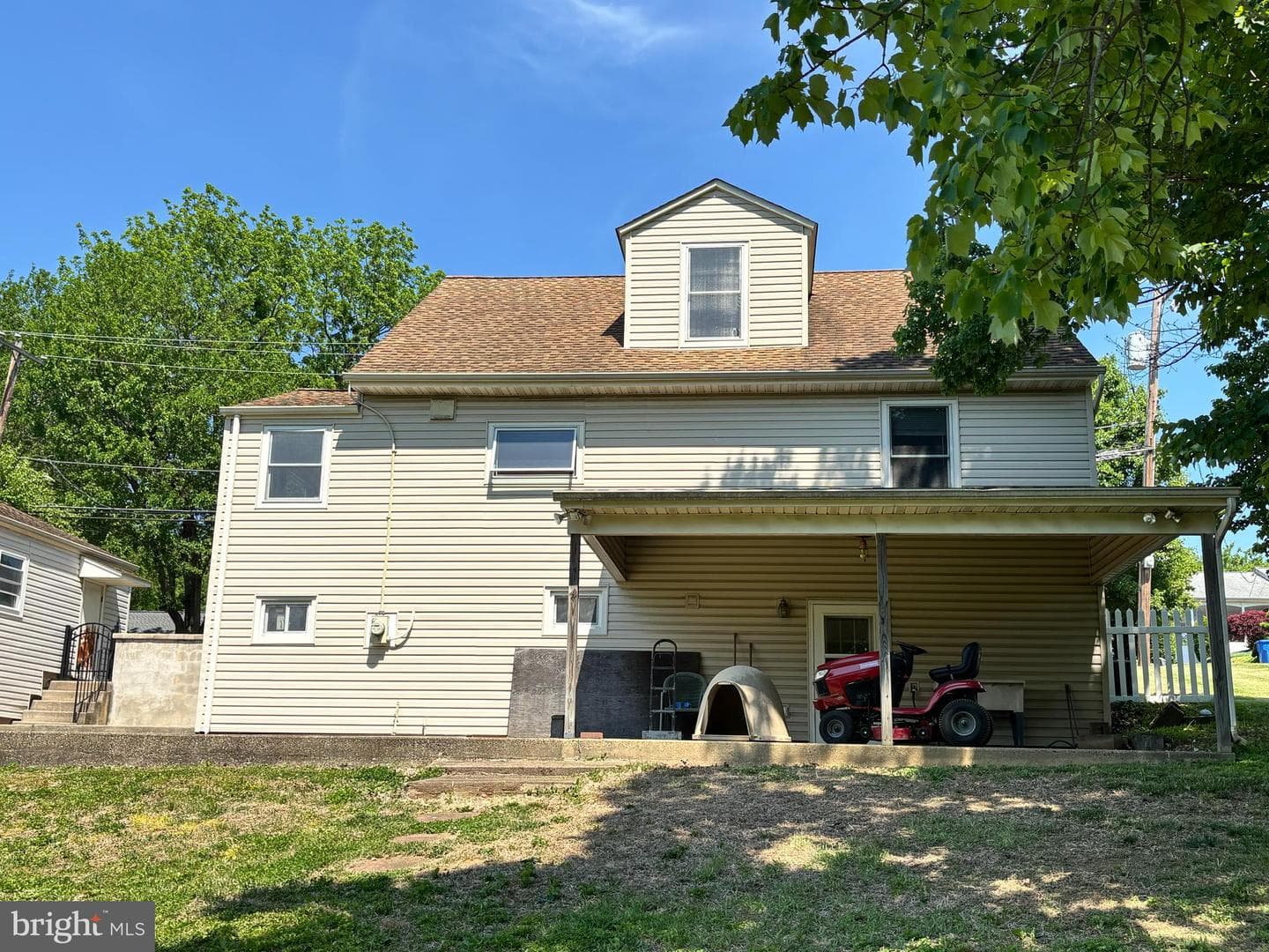 4547 Hillside Avenue photo 16