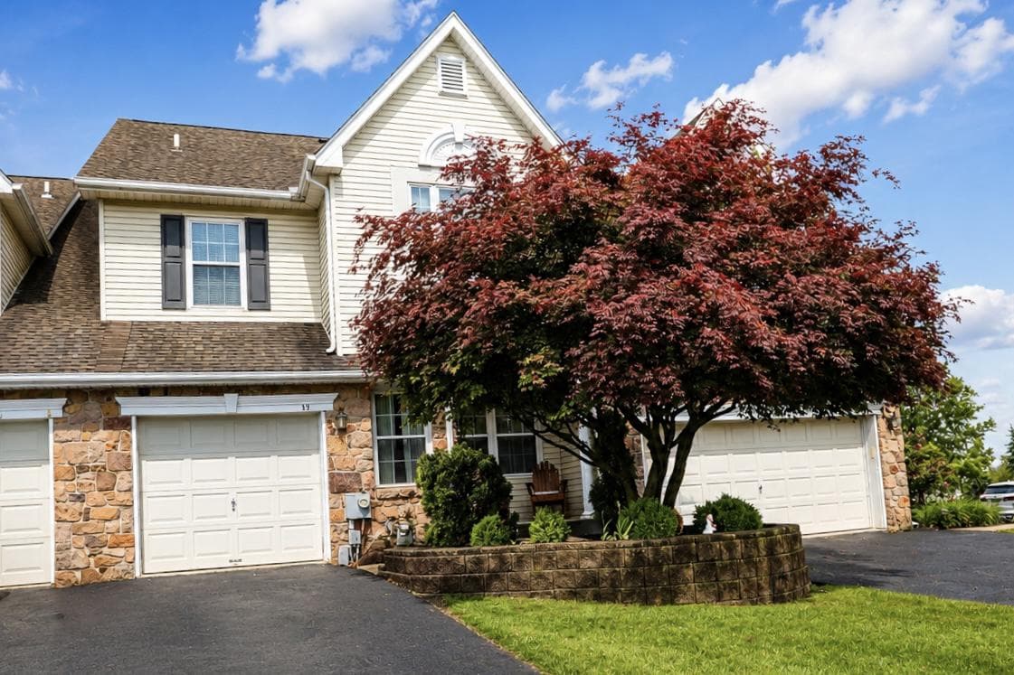93 Kulp Road W photo 2