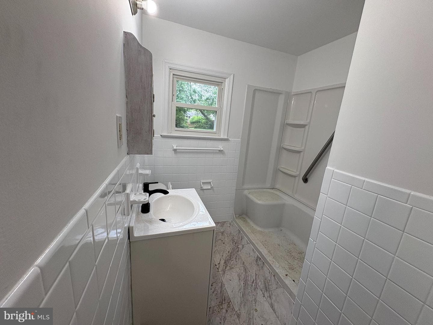 1217 Greeley Avenue photo 11