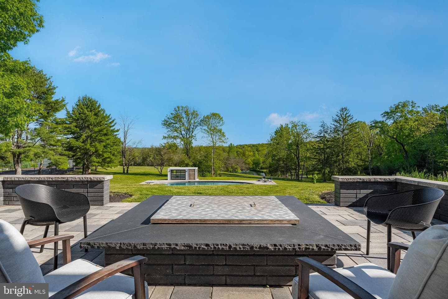 1506 Pleasant View Road photo 13