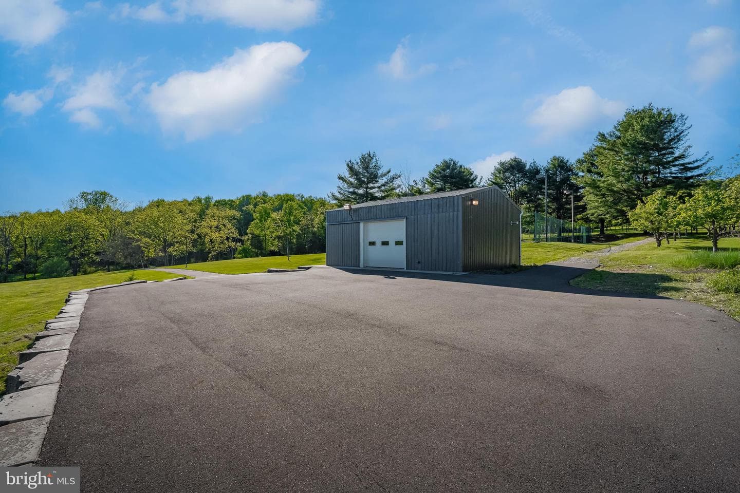 1506 Pleasant View Road photo 32