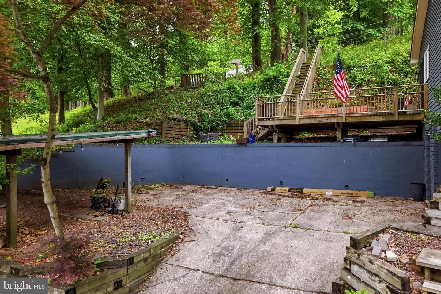 2738 Creek Rd photo 23